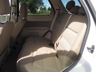 Ford Escape 2009 photo 2