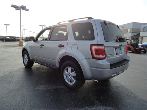 Ford Escape 2009 photo 2