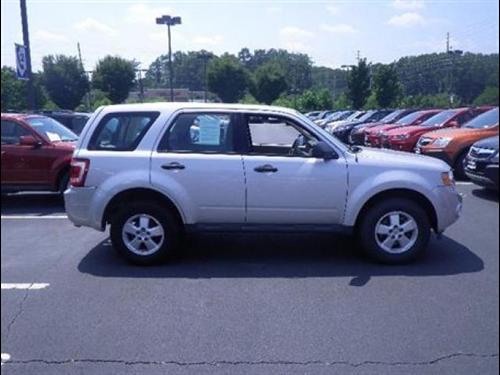 Ford Escape 2009 photo 2