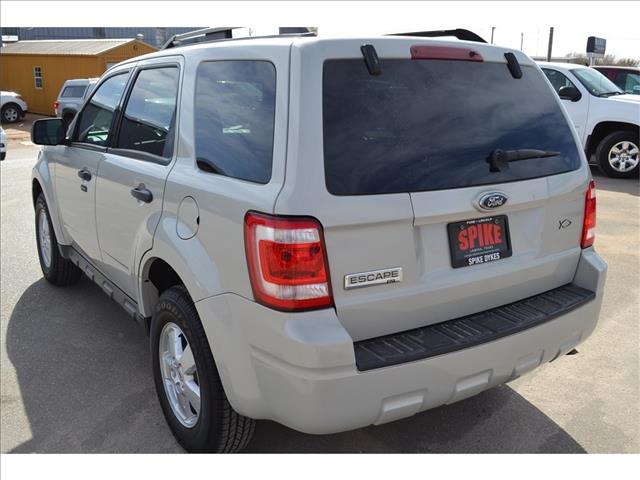 Ford Escape 2009 photo 2