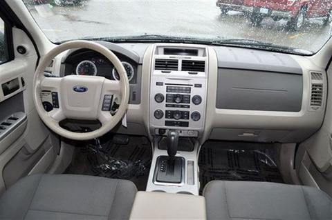 Ford Escape 2009 photo 2