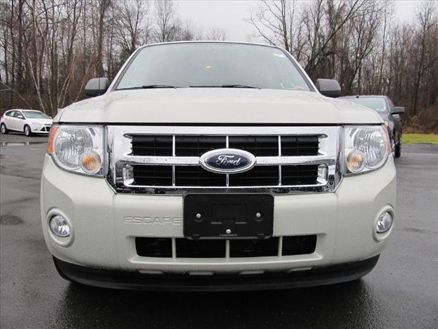 Ford Escape 2009 photo 1