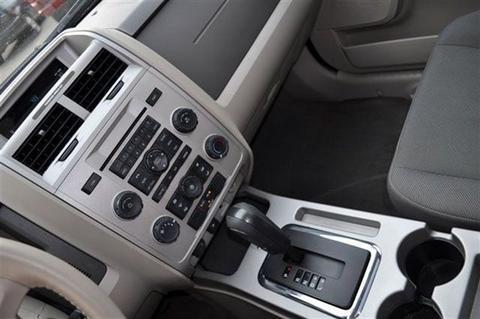 Ford Escape 2009 photo 1