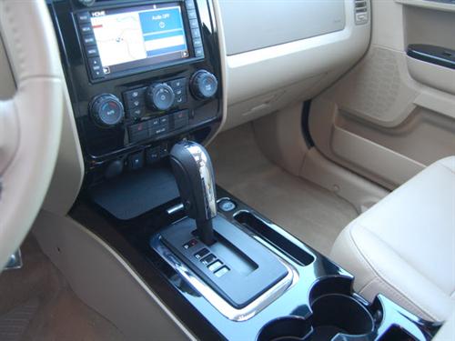 Ford Escape 2009 photo 1