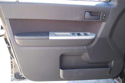 Ford Escape 2009 photo 1