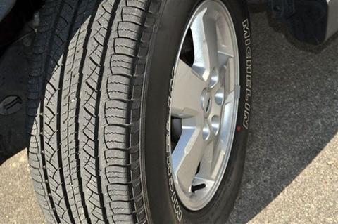 Ford Escape 2009 photo 1