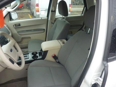 Ford Escape 2009 photo 1