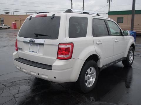 Ford Escape 2009 photo 1