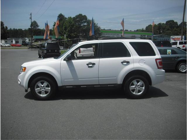 Ford Escape 2009 photo 2