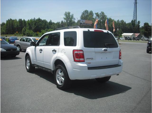 Ford Escape 2009 photo 3