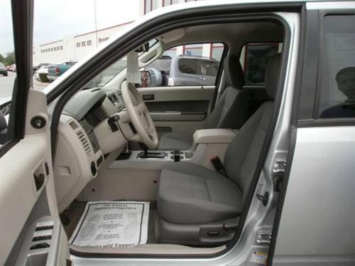 Ford Escape 2009 photo 1
