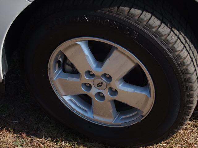 Ford Escape 2009 photo 3