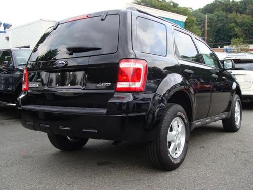 Ford Escape 2009 photo 2