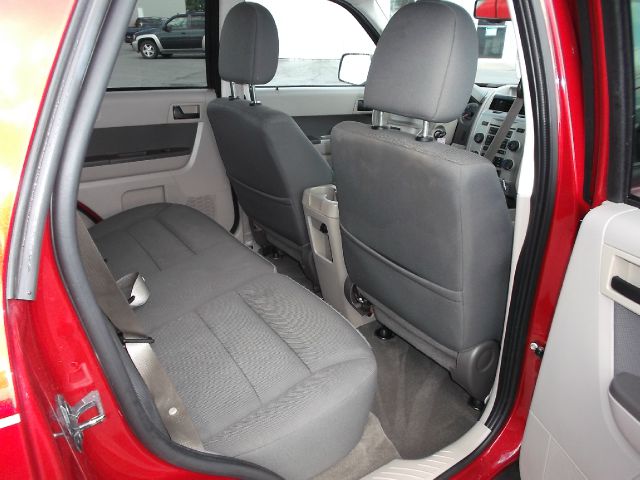 Ford Escape 2009 photo 2
