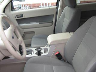 Ford Escape 2009 photo 2
