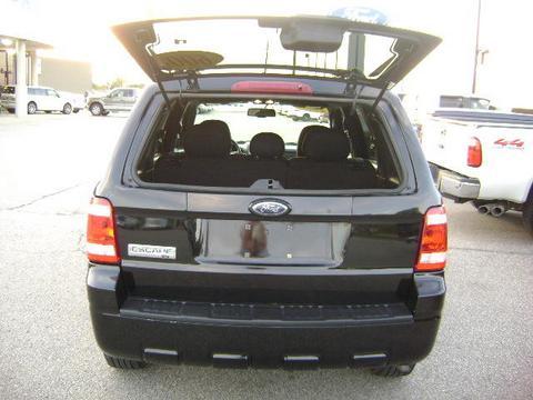 Ford Escape 2009 photo 2