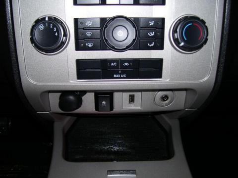 Ford Escape 2009 photo 1
