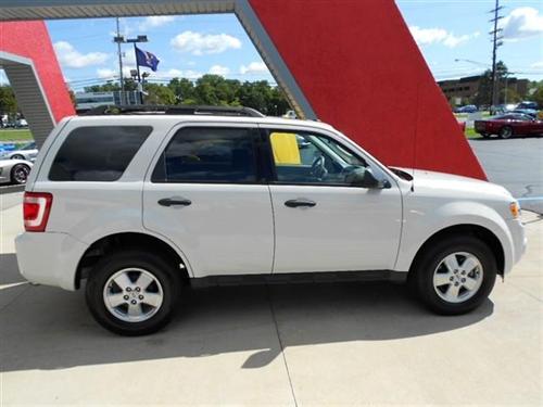 Ford Escape 2009 photo 1