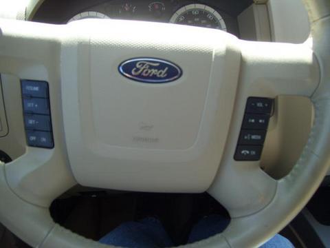 Ford Escape 2009 photo 1