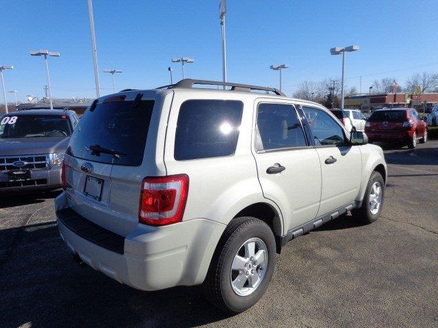Ford Escape 2009 photo 3
