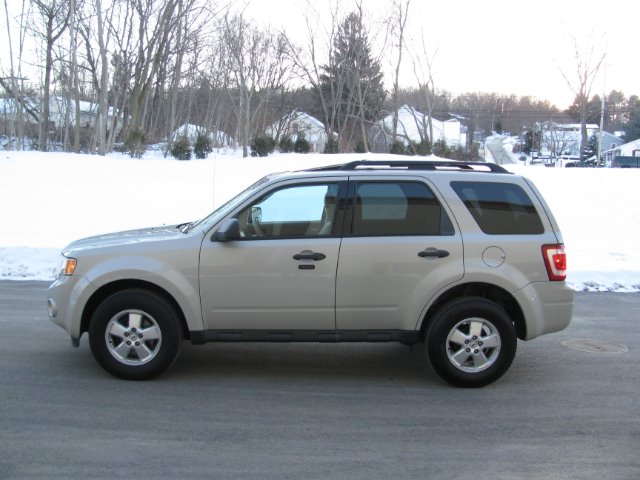 Ford Escape 2009 photo 3