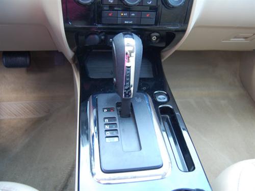 Ford Escape 2009 photo 1