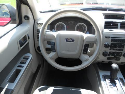 Ford Escape 2009 photo 1