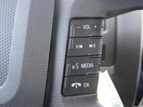 Ford Escape 2009 photo 2