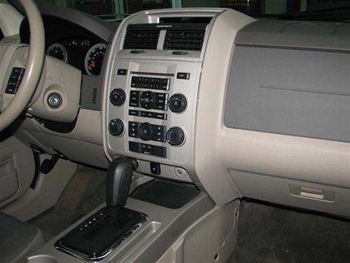 Ford Escape 2009 photo 2