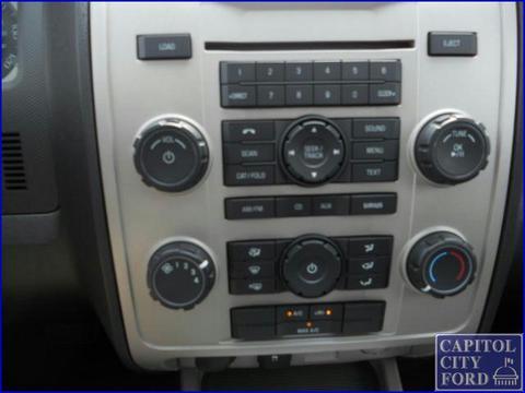 Ford Escape 2009 photo 1