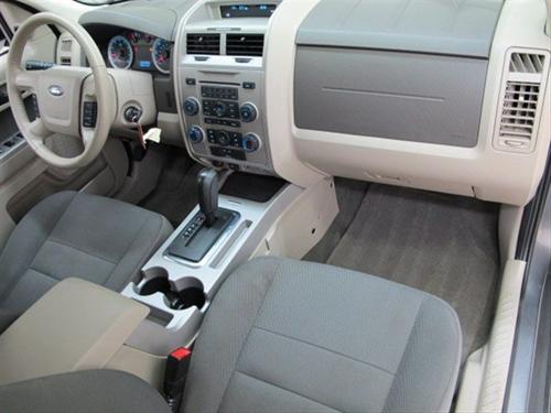 Ford Escape 2009 photo 3