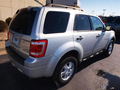 Ford Escape 2009 photo 2