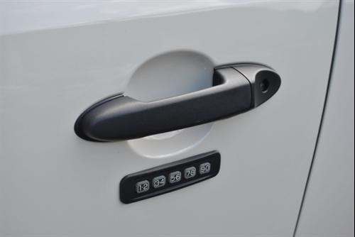 Ford Escape 2009 photo 2