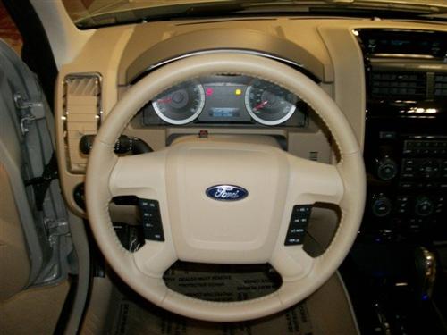 Ford Escape 2009 photo 1