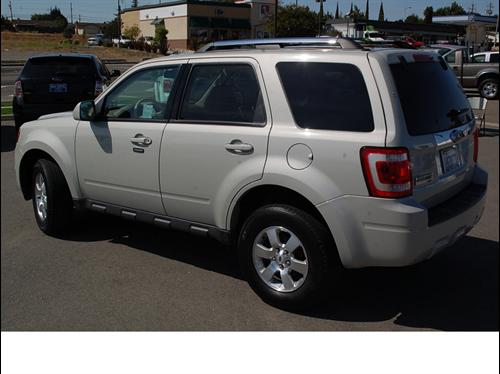 Ford Escape 2009 photo 3