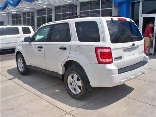 Ford Escape 2009 photo 2