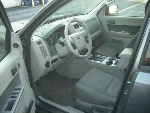 Ford Escape 2009 photo 3