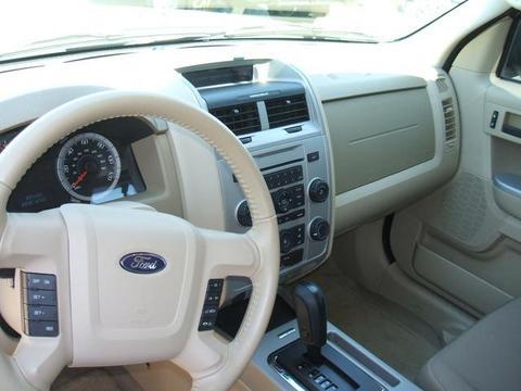 Ford Escape 2009 photo 1