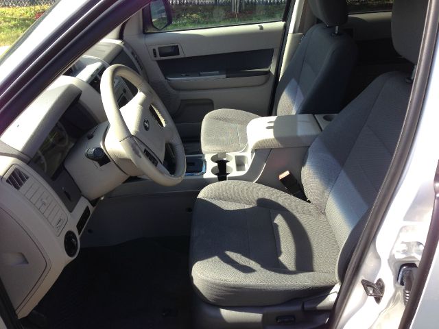 Ford Escape 2009 photo 14