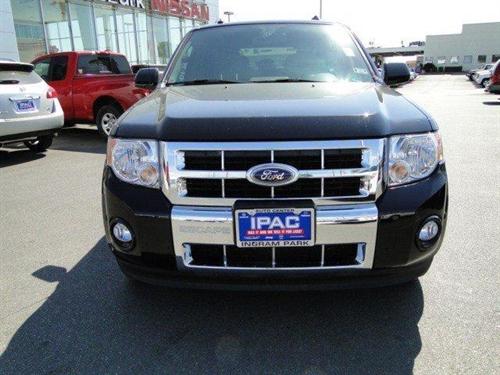 Ford Escape 2010 photo 1
