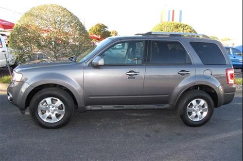 Ford Escape 2010 photo 1