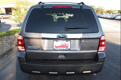 Ford Escape 2010 photo 3