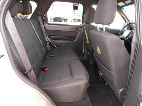 Ford Escape 2010 photo 1