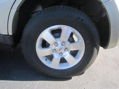 Ford Escape 2010 photo 3