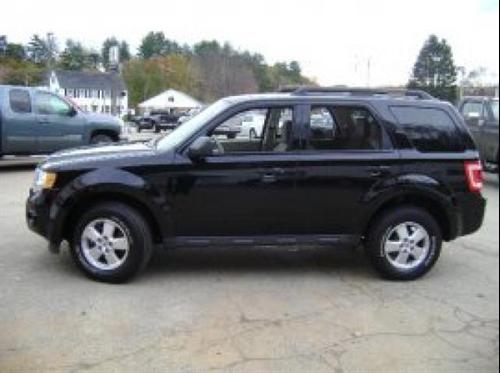 Ford Escape 2010 photo 2