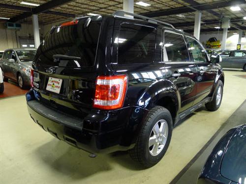Ford Escape 2010 photo 2