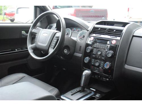 Ford Escape 2010 photo 3