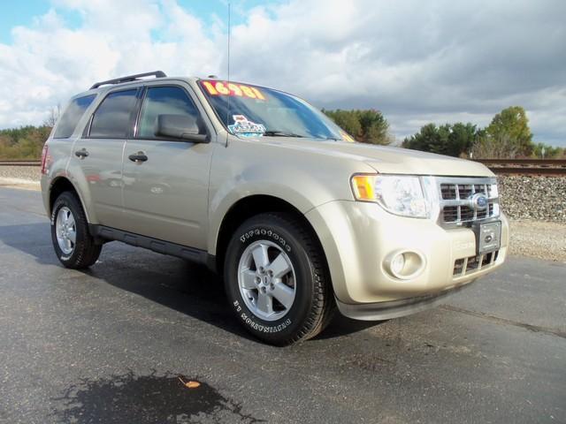 Ford Escape ESi Sport Utility