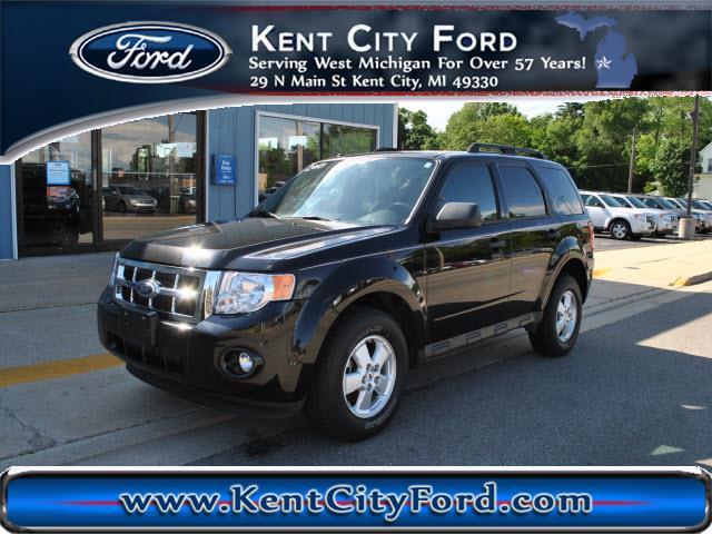 Ford Escape 2010 photo 2
