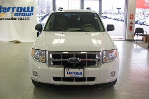 Ford Escape 2010 photo 2
